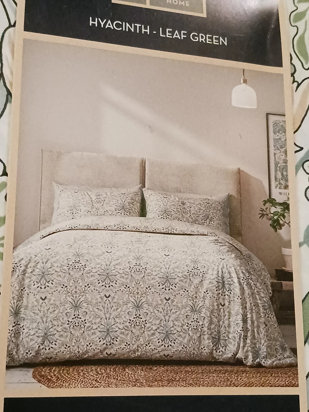 William Morris At Home Floral Queen Duvet Cover & 2 Shams Hyacinth Leaf Green